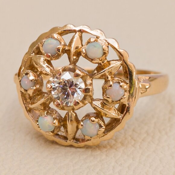 Vintage 14k Gold Rosette Ring · .25 ct Diamond + Opal Halo · Sz 6 ½ - Picture 6 of 16